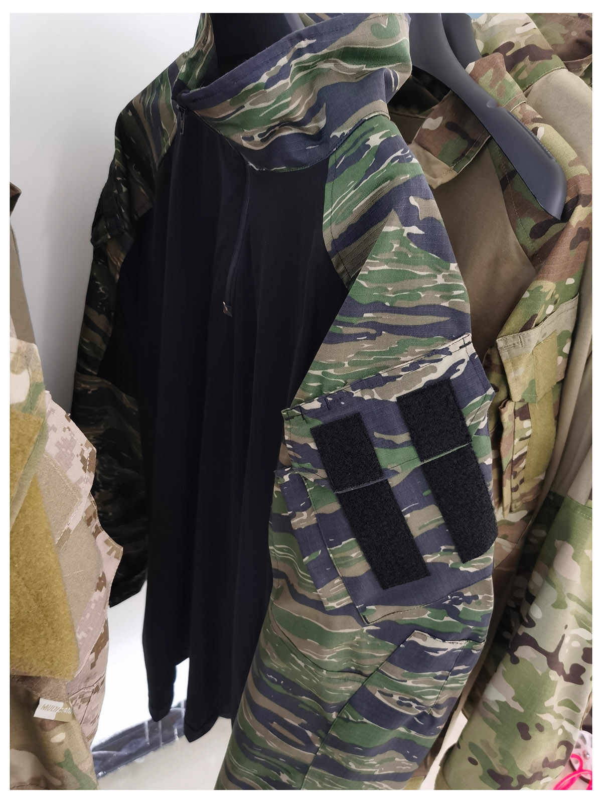 Outdoor jacht legerliefhebber  - Outdoor Hunting Coat recensie en prijs